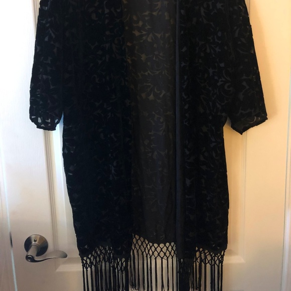 Velvet Embroidered Kimono with Frills - Picture 2 of 2